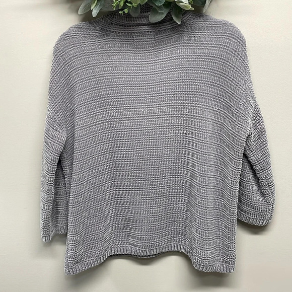 Liz Claiborne Chenille Cowl Neck Sweater Gray M - Picture 2 of 15